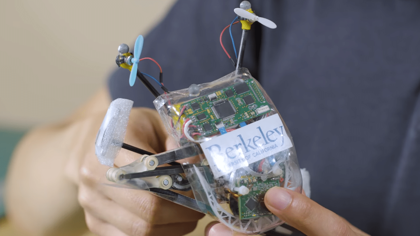 بالفيديو: روبوت فريد من نوعه أدهش صانعيه بقدرته على القفز
