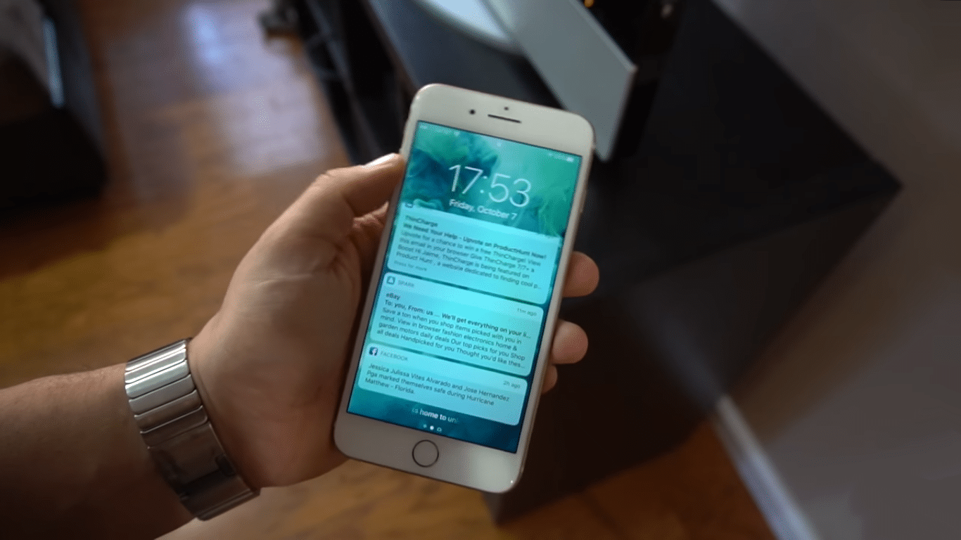 مواصفات فنية وتقنية لجهاز iPhone 7 Plus من آبل وسعره في الجزائر