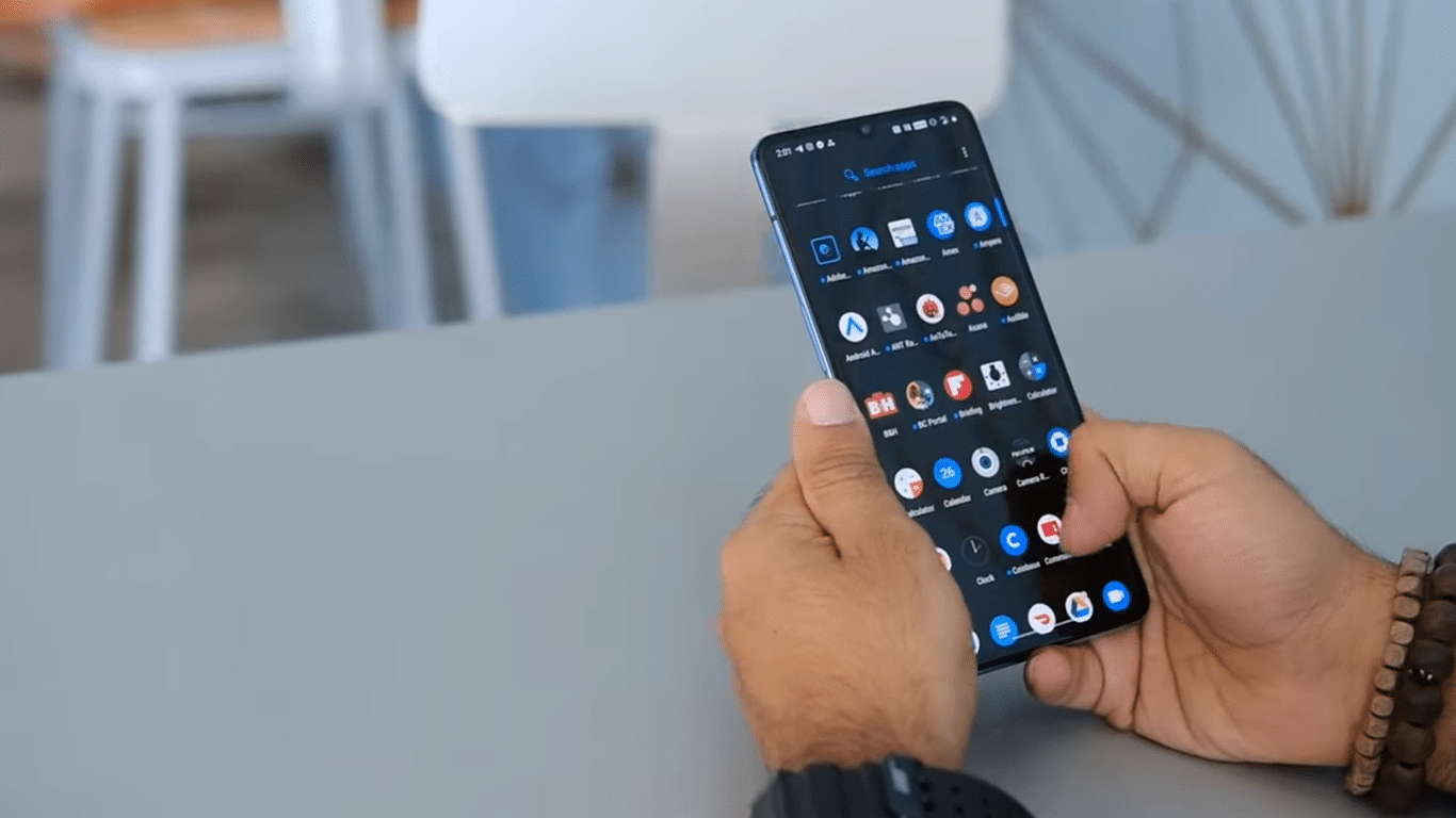 جهاز OnePlus 7T يحصل على تحديث جديد لواجهة المستخدم